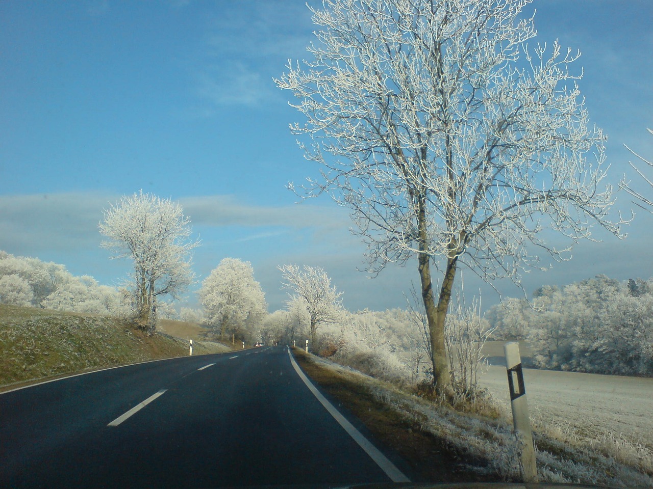 Bądźmy ostrożni na drogach!