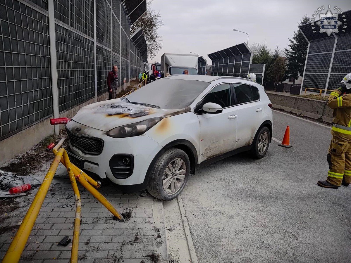 Pijany i z sądowym zakazem, wjechał w bariery drogowe