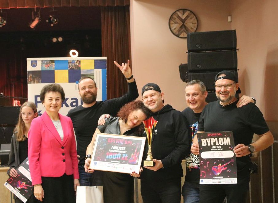 Finał XII edycji „SPI NIE ŚPI”: młode talenty rozbłysły na scenie! 16