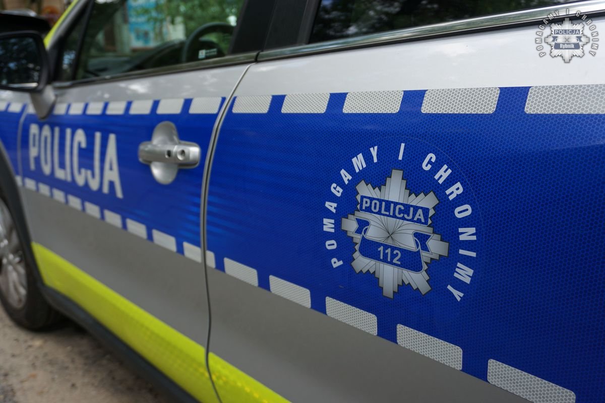 Oszustwo telefoniczne w Rybniku: kobieta straciła 50 tysięcy złotych!