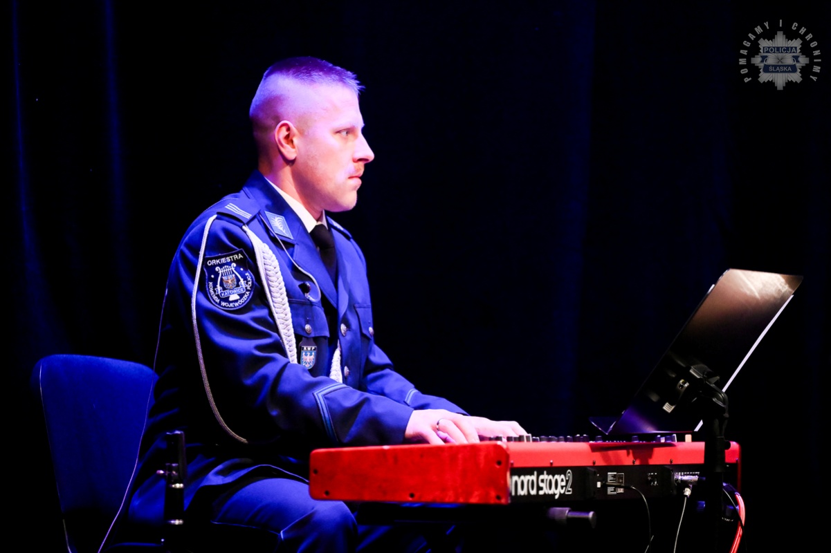 Świąteczne seminarium w Rybniku: o bezpieczeństwie seniorów z muzycznym akcentem 5