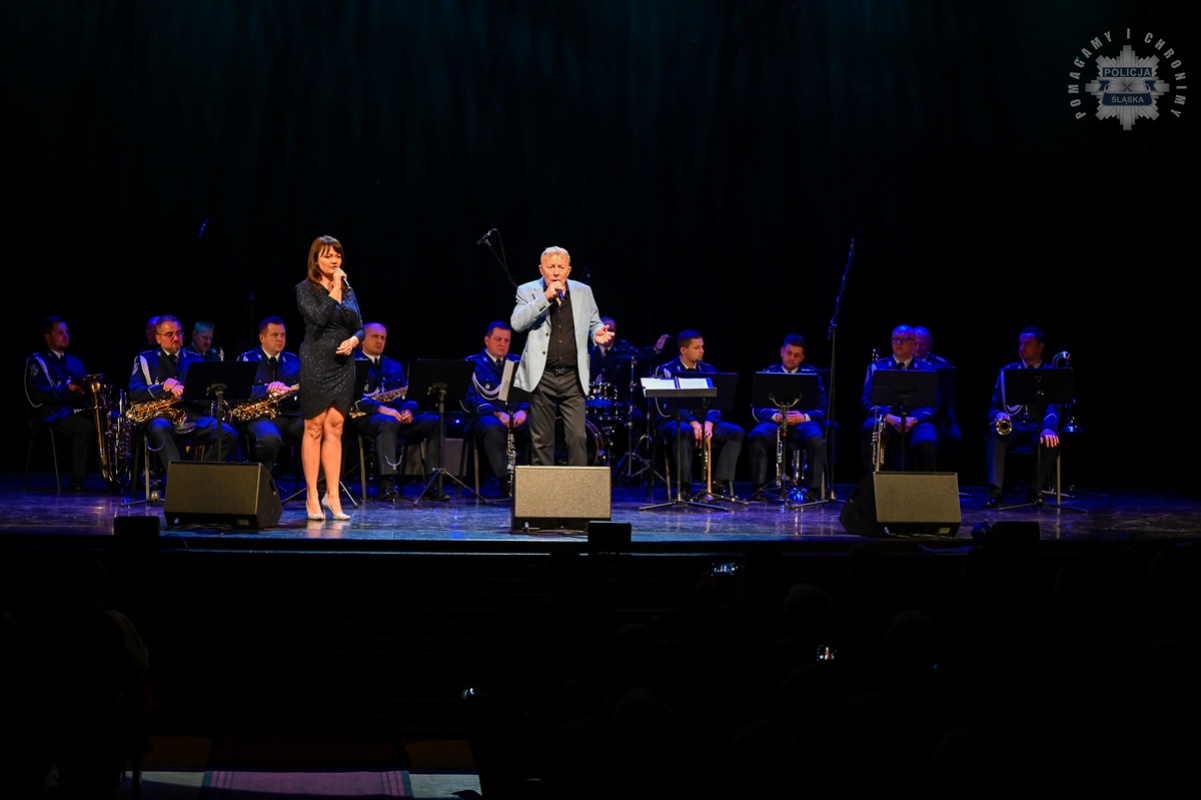 Świąteczne seminarium w Rybniku: o bezpieczeństwie seniorów z muzycznym akcentem 12