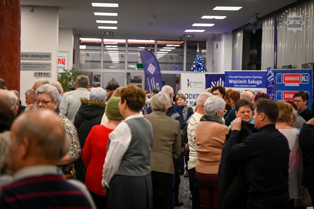 Świąteczne seminarium w Rybniku: o bezpieczeństwie seniorów z muzycznym akcentem 18