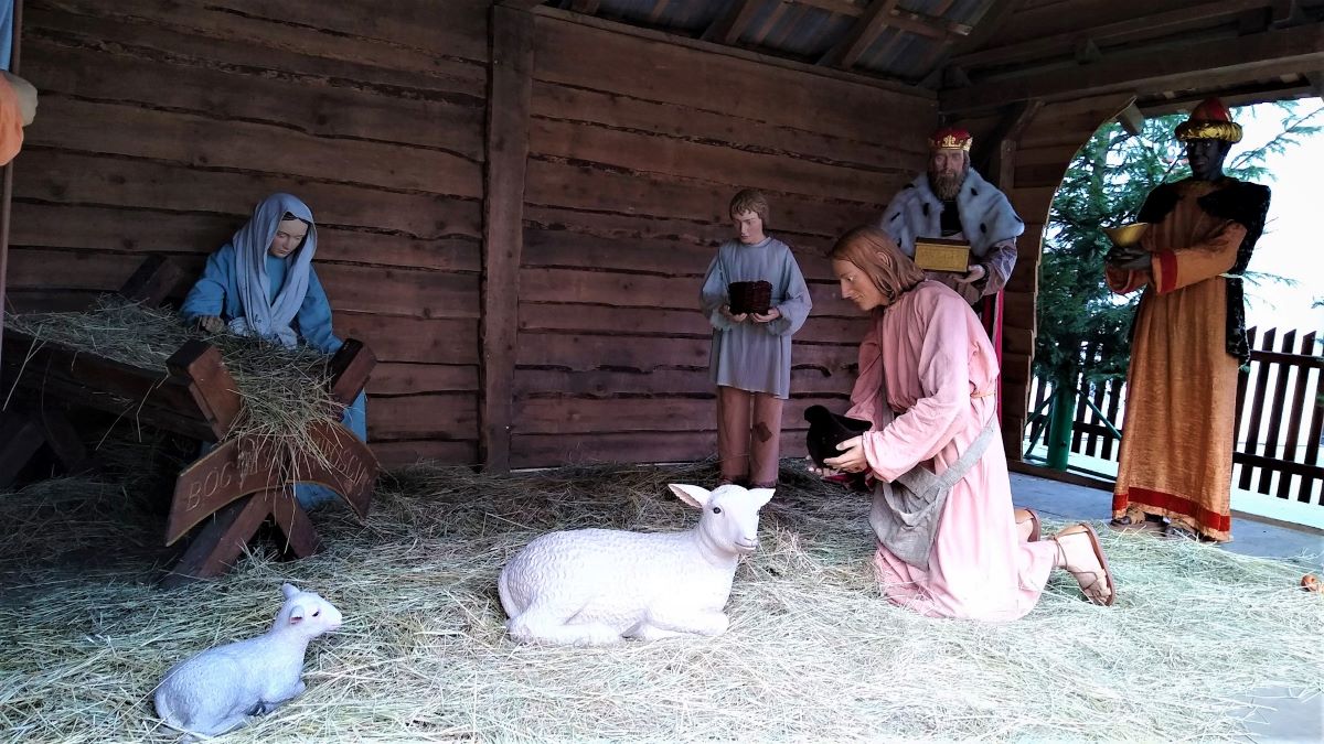 Żłóbek stajenki z gliwickiego Rynku jest jeszcze pusty, jednak już dziś się to zmieni!