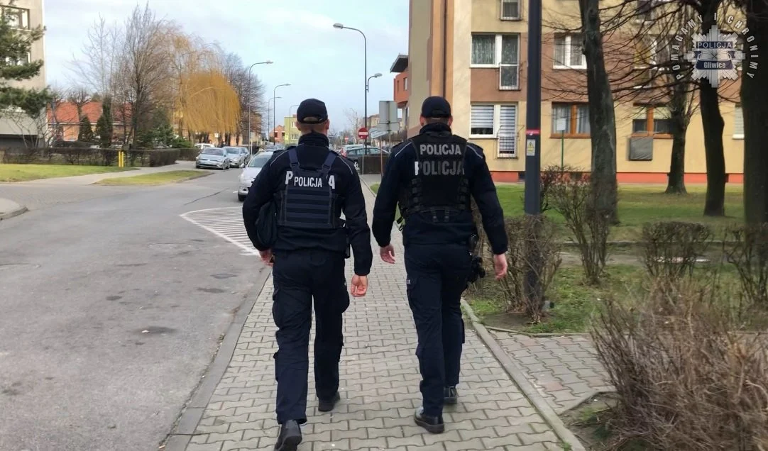 Podczas świąt policjanci przyjęli i obsłużyli 284 zgłoszenia na numer alarmowy