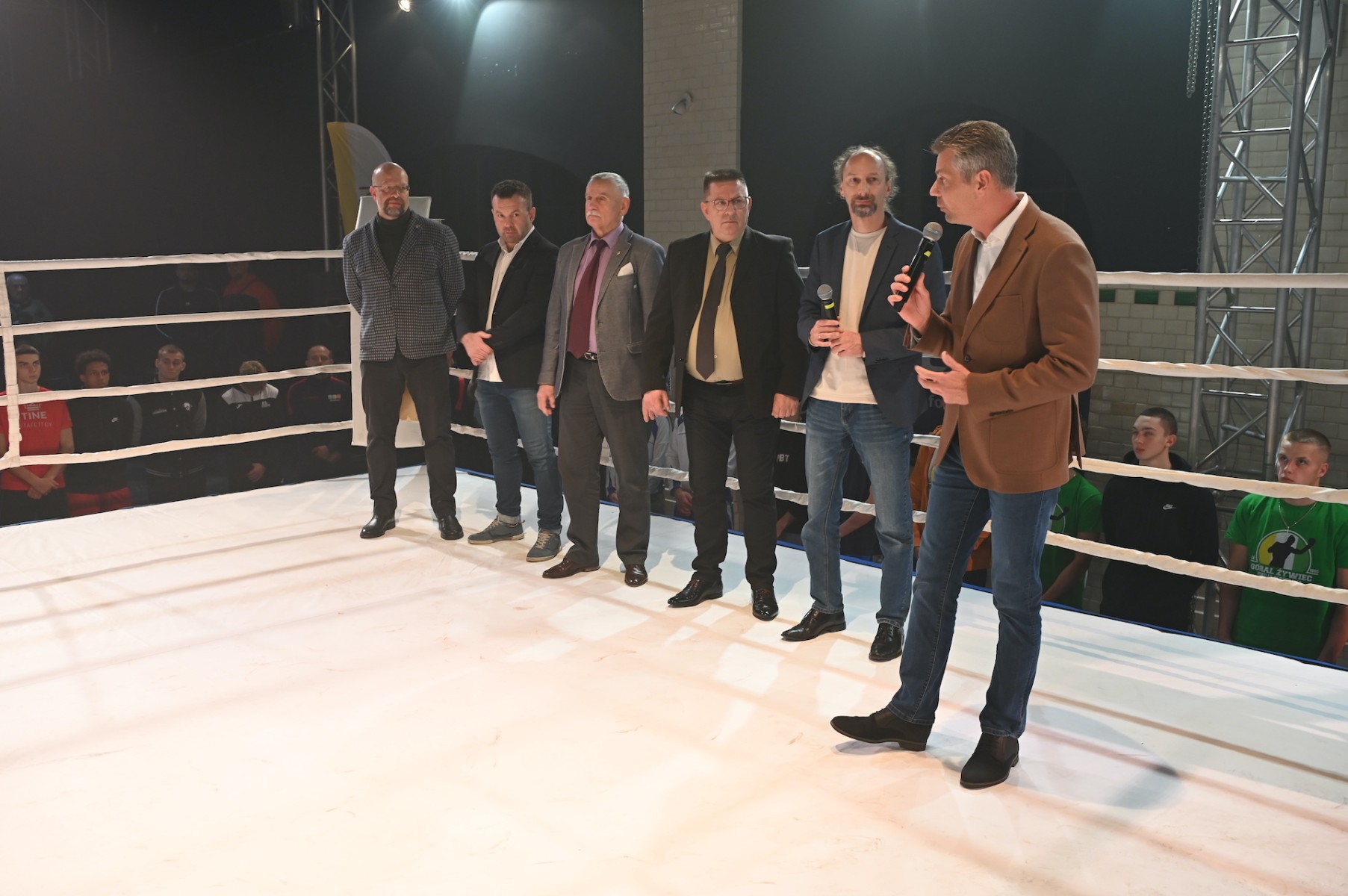 Młodzi pięściarze walczą o zwycięstwo na XVIII Memoriale Błażyńskiego 25