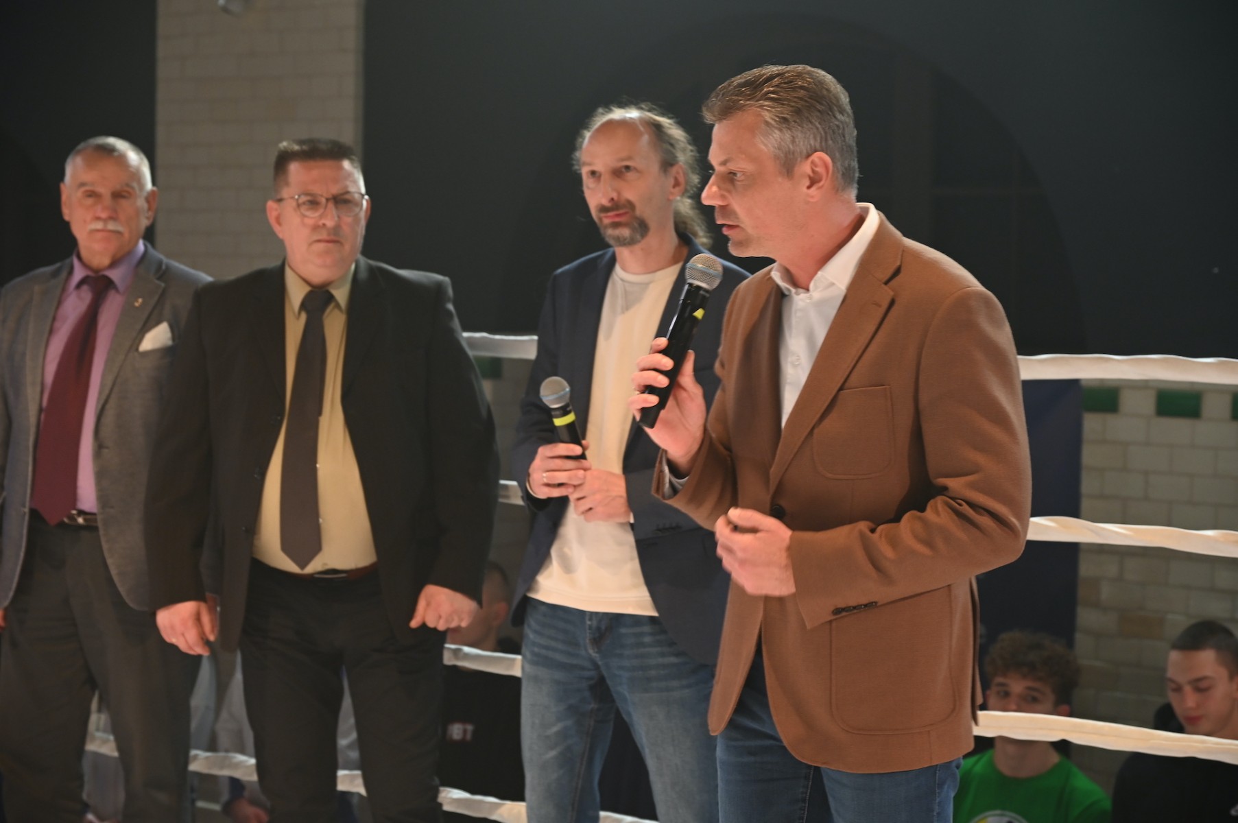 Młodzi pięściarze walczą o zwycięstwo na XVIII Memoriale Błażyńskiego 26