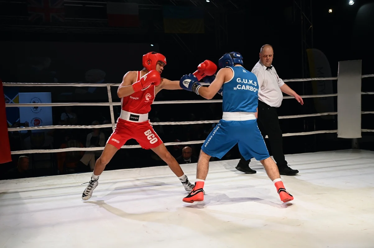 Młodzi pięściarze walczą o zwycięstwo na XVIII Memoriale Błażyńskiego