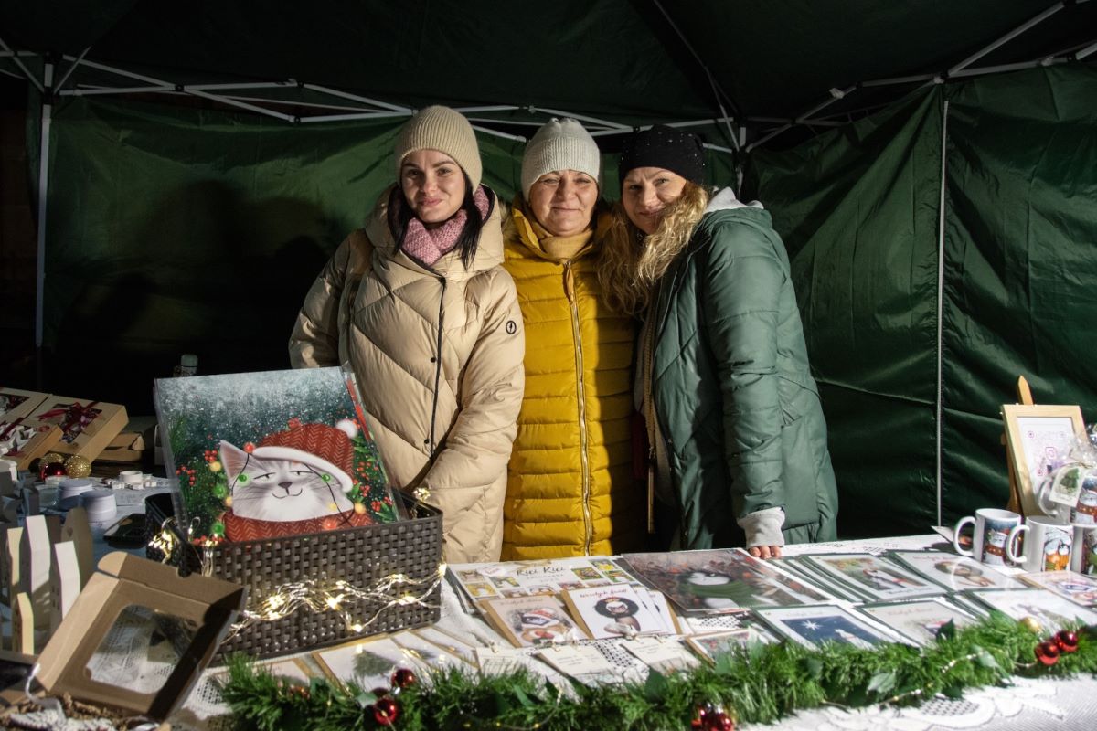 Rękodzieło, przysmaki i Mikołaj – świąteczny klimat w Szombierkach 9