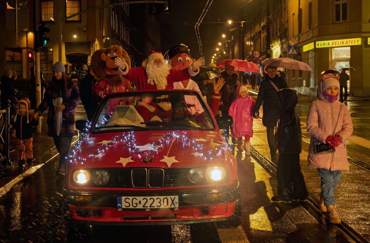 Świąteczna parada, koncerty i niespodzianki – Bytom tętni świąteczną atmosferą! 15