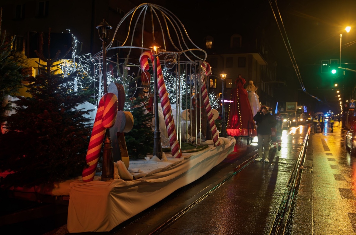 Świąteczna parada, koncerty i niespodzianki – Bytom tętni świąteczną atmosferą! 17