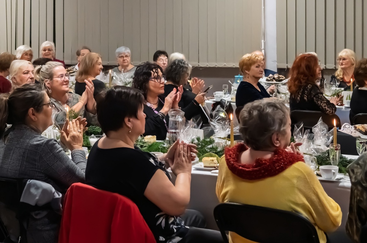 Międzypokoleniowa więź w Bytomiu: Gryfno Kofeina podsumowana 1