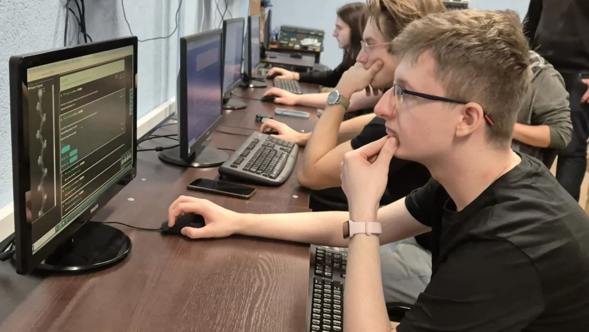 Uczniowie ZST wygrywają w Cisco European Cyber Race 2024