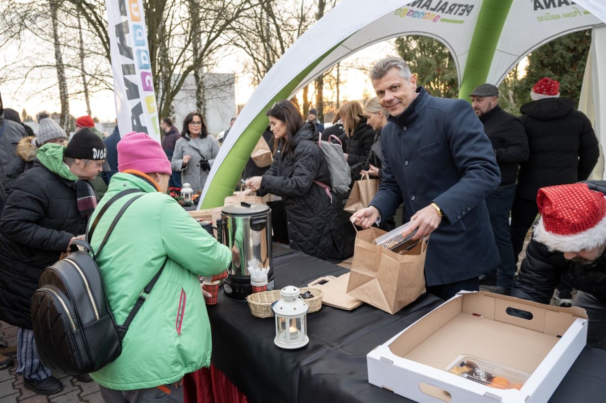 Świąteczna pomoc Fundacji Petralana dla osób w kryzysie bezdomności.