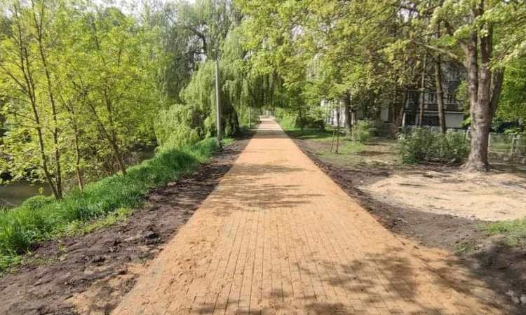 Na bulwarach przy Mościckiego będzie więcej zieleni!