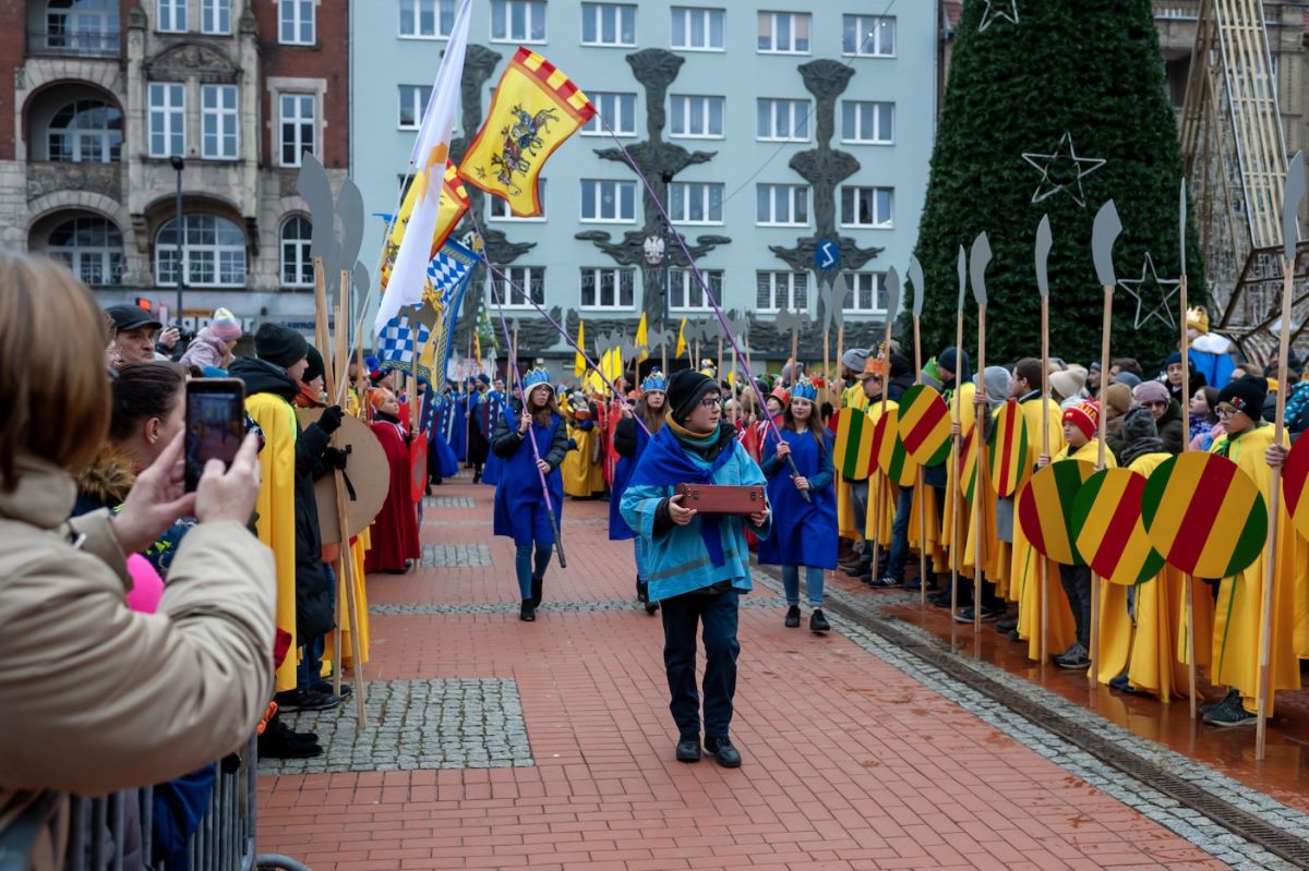 Wspólne świętowanie Objawienia Pańskiego na Rynku – kolędy i niesamowita atmosfera