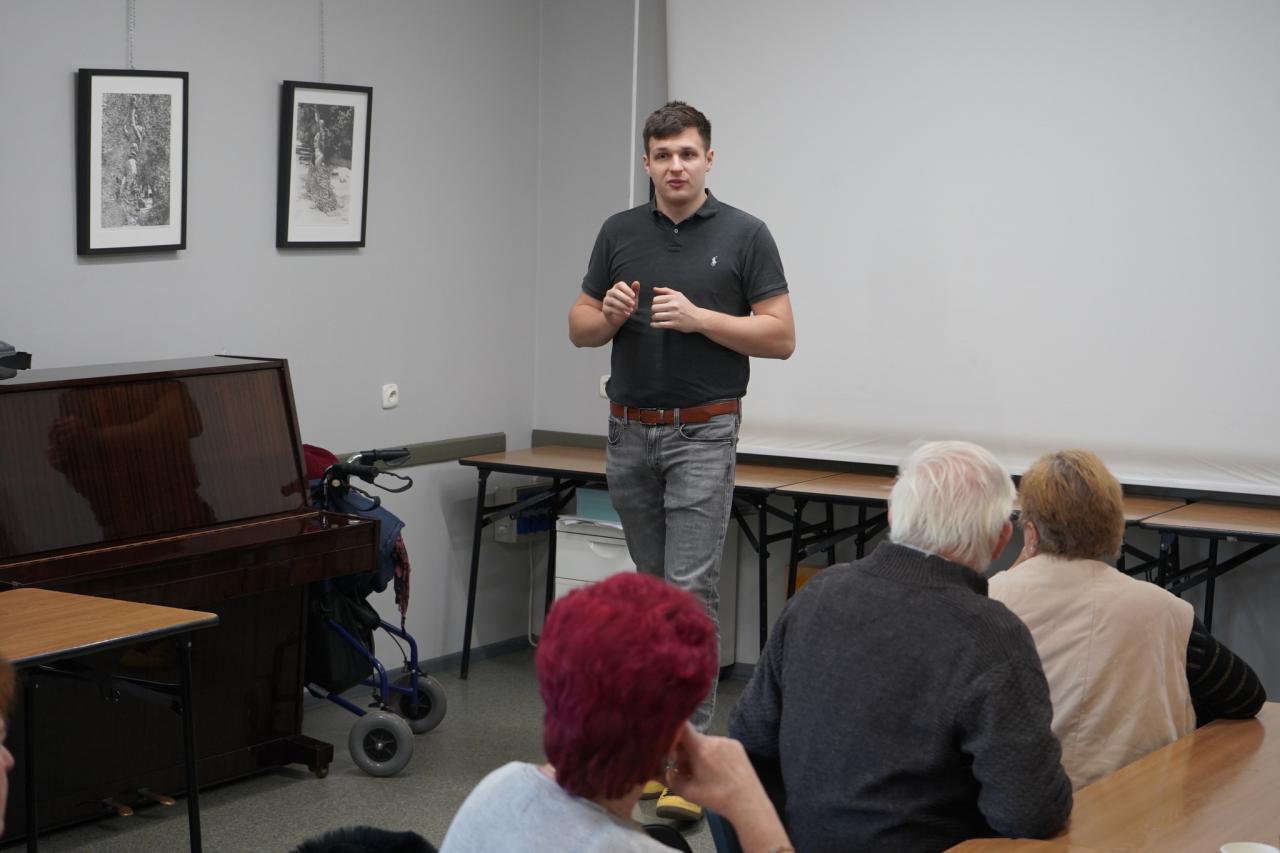 Di@beł tkwi w szczegółach 4