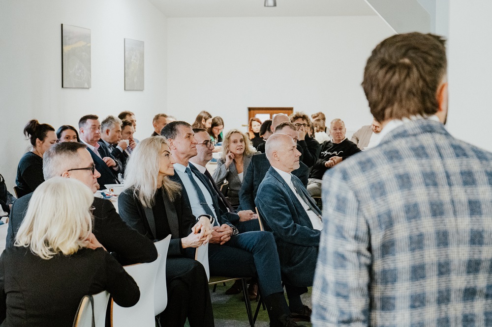 Świąteczne Śniadanie Biznesowe w Mikołowie: Podsumowanie działań na rzecz przedsiębiorców