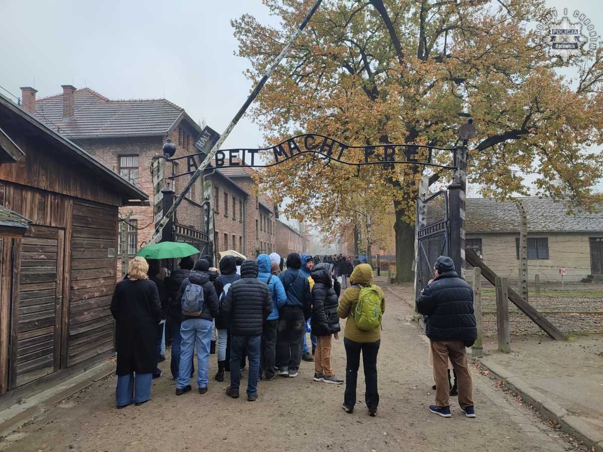 Edukacja przeciw nienawiści – Projekt „Wolni od uprzedzeń” w Katowicach