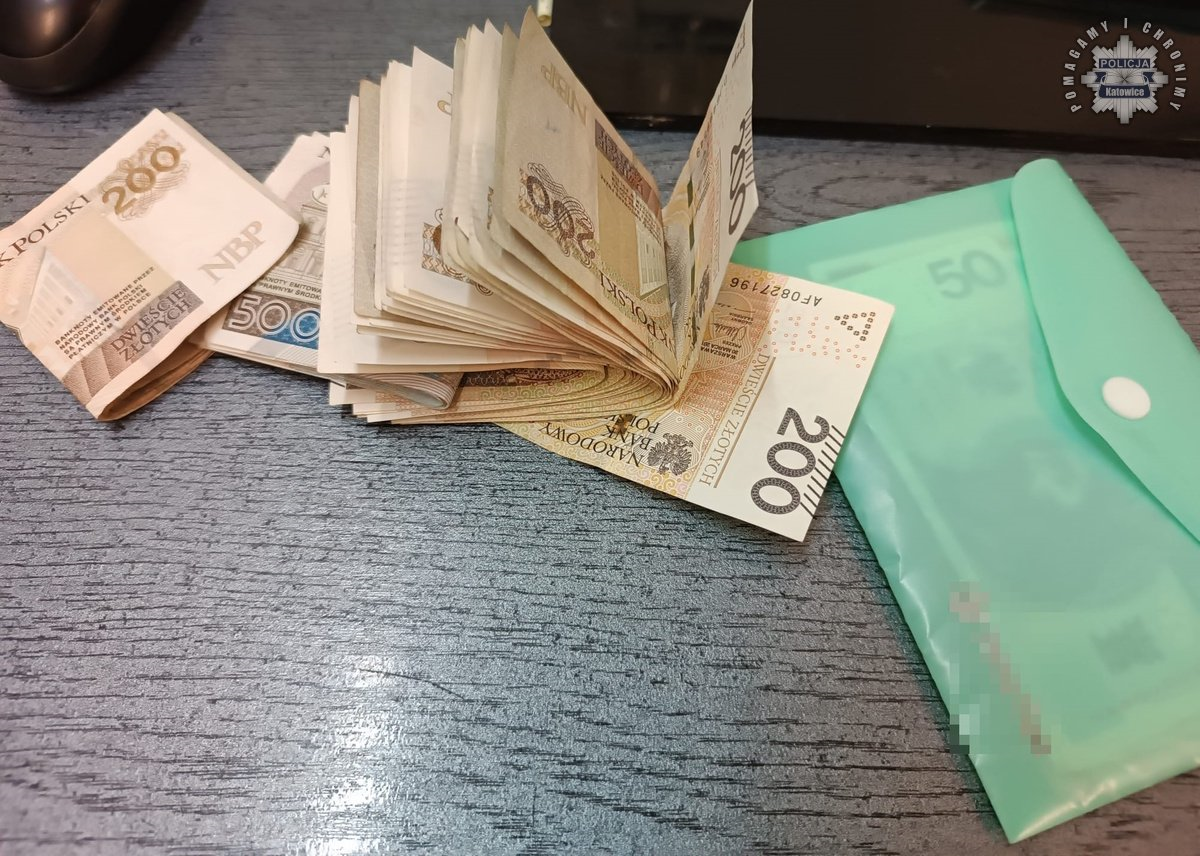 Zatrzymanie mężczyzny z marihuaną w Katowicach: 1000 działek dilerskich