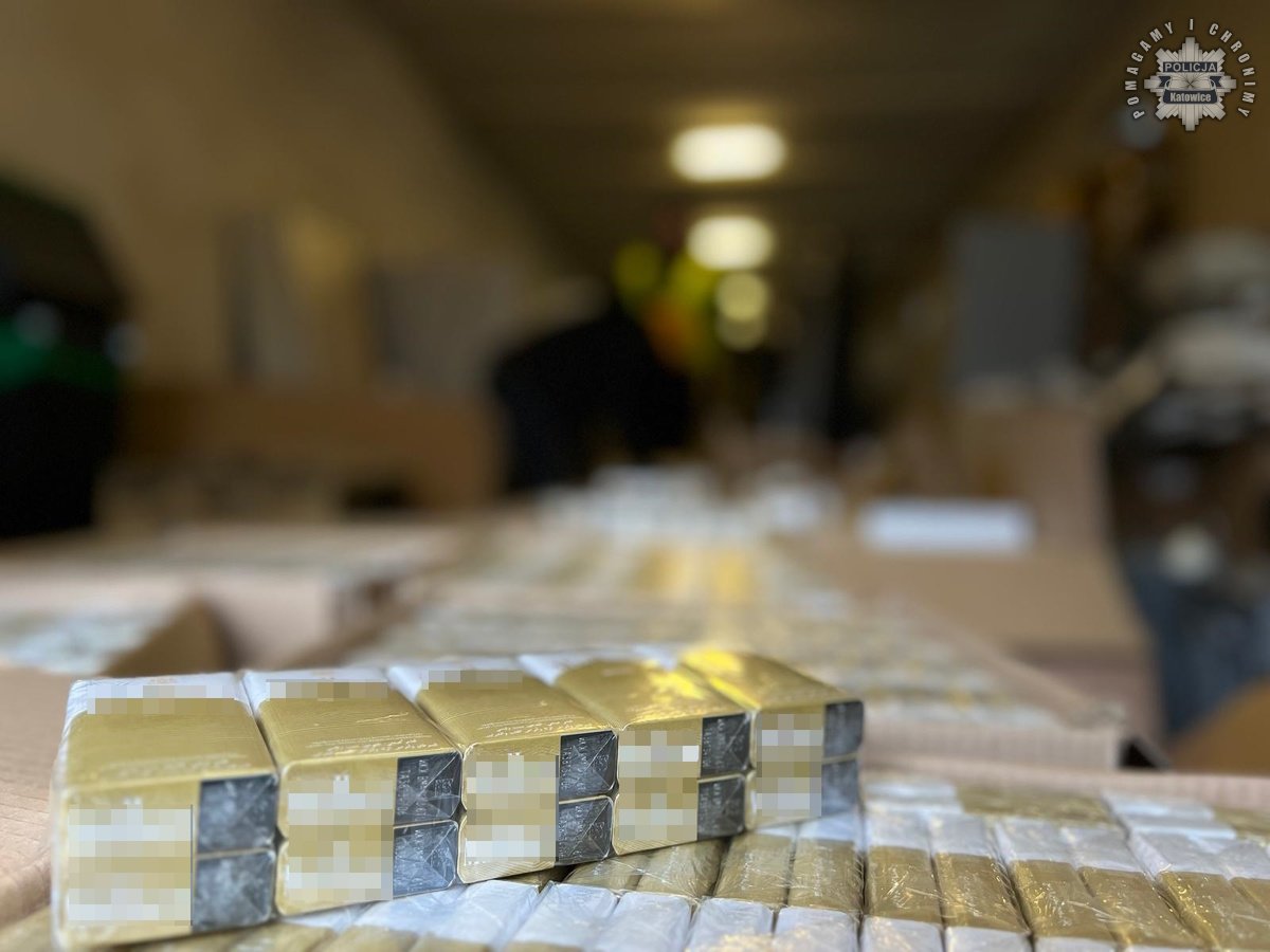 Katowicka policja uderza w przestępczość akcyzową – zabezpieczono 1,8 miliona papierosów