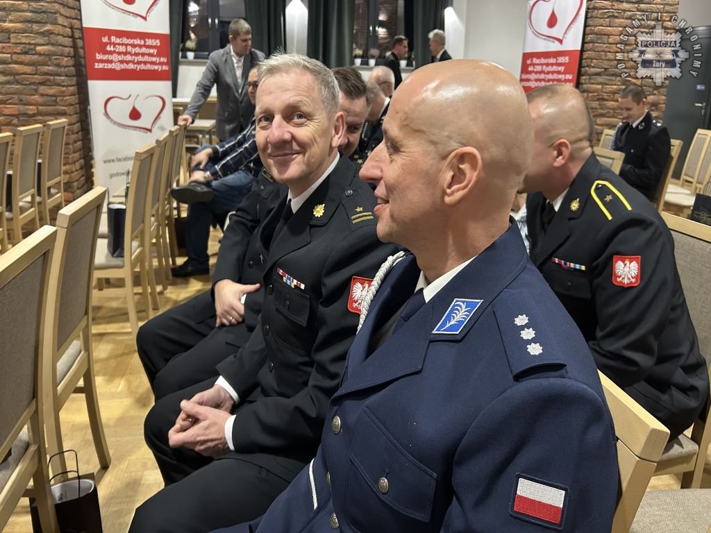 "Powstania Śląskie mam we krwi" – żorscy policjanci wyróżnieni za krwiodawstwo i historię