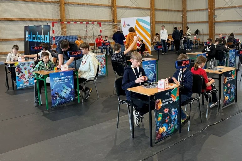 Ruszają zapisy do drugiej edycji zawodów w speedcubingu Żory Open 2025!