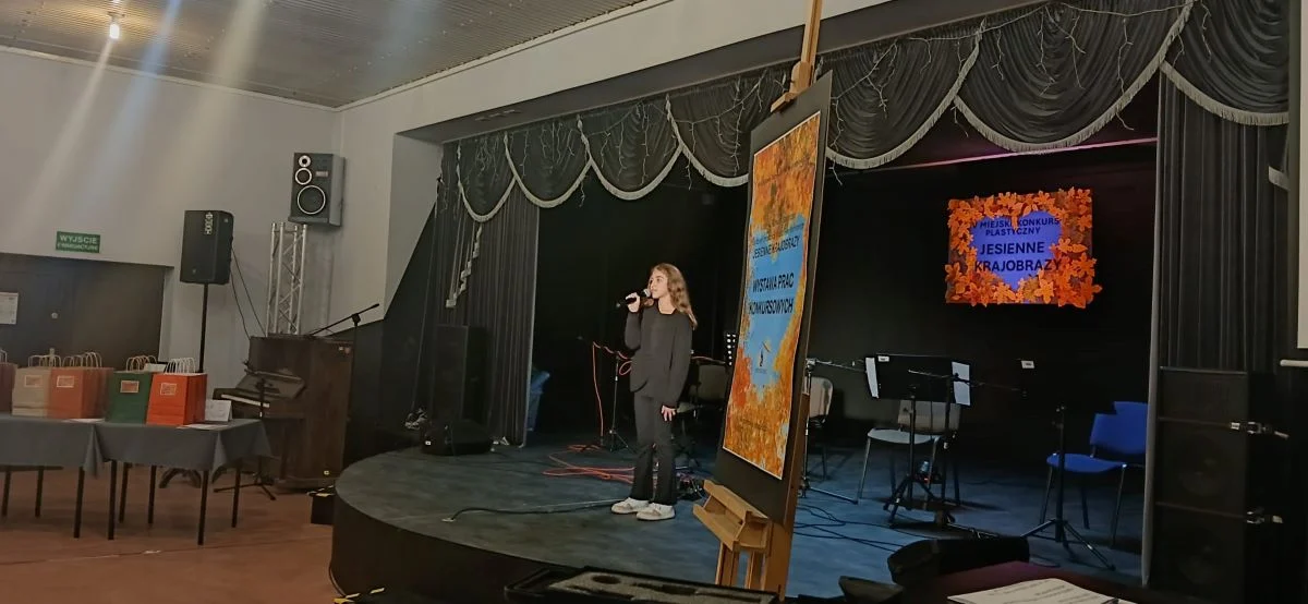 245 prac w konkursie „Jesienne krajobrazy” – Młodzieżowy Dom Kultury pełen talentów