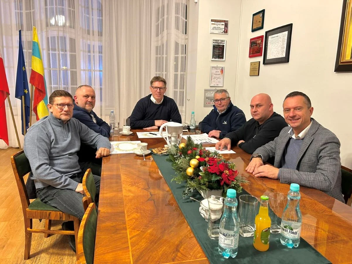 Nowe trybuny na stadionie w Świętochłowicach – ważna decyzja zapadła