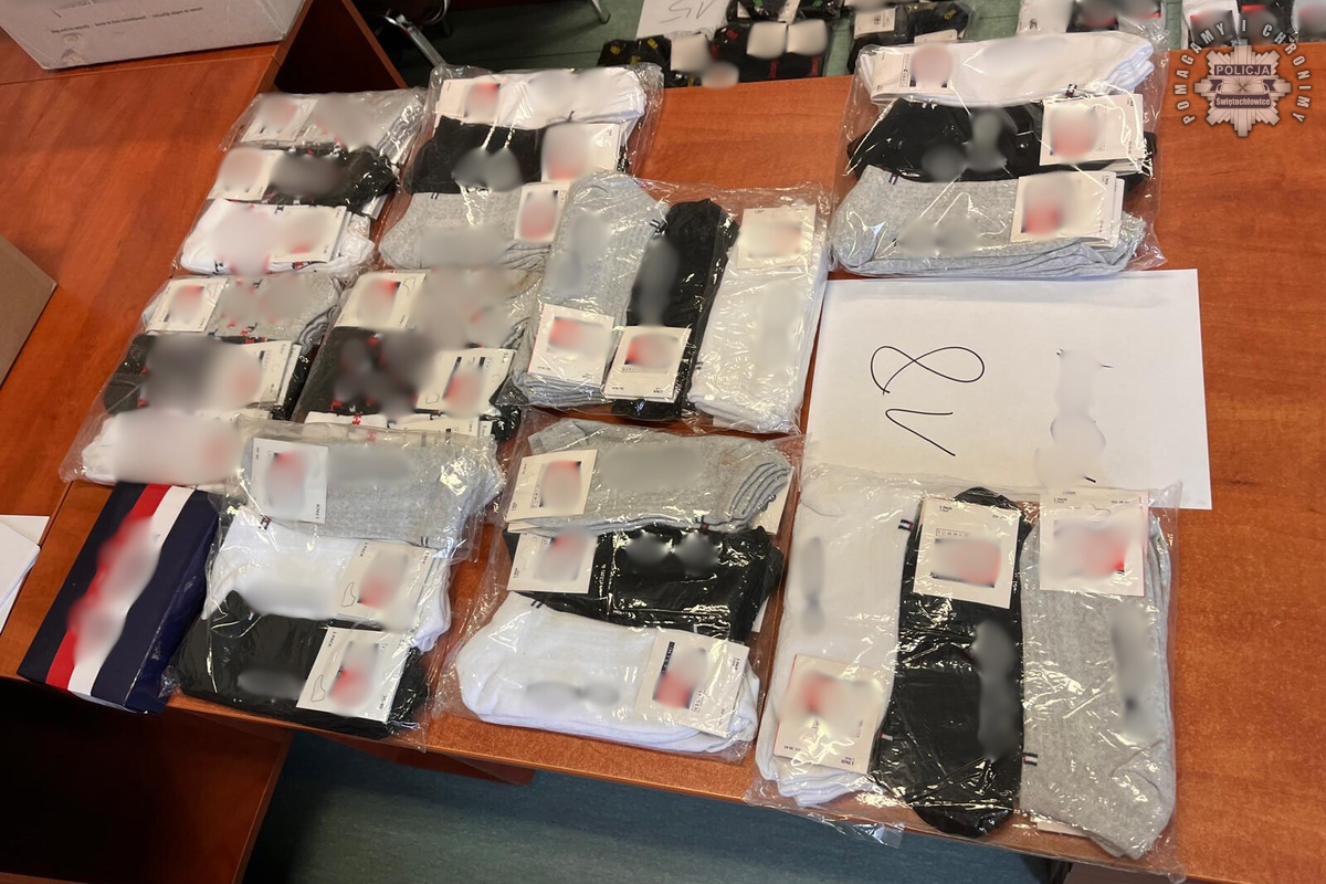 Świętochłowicki 16-latek stanie przed sądem za sprzedaż podrobionych ubrań