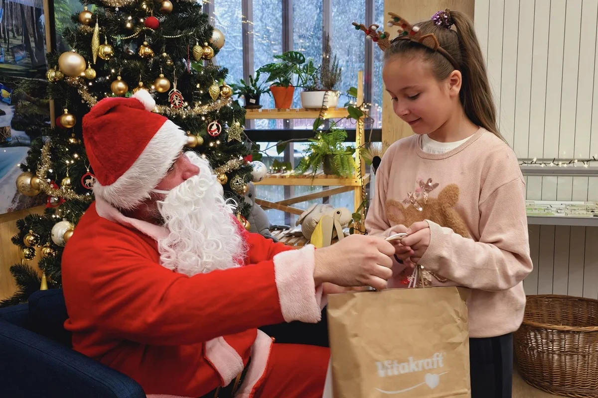 Mikołaj zawitał do zoo – świąteczna magia oczarowała najmłodszych