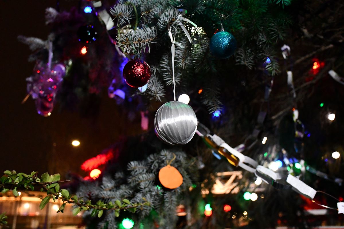 Strojenie miejskiej choinki 32