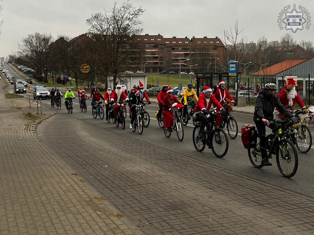 6. edycja parady Mikołajów na rowerach rozświetliła ulice Chorzowa
