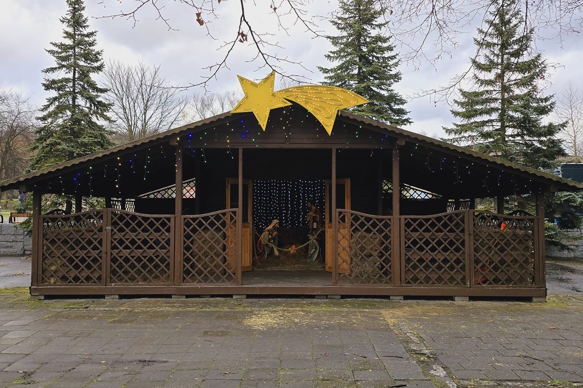 Bożonarodzeniowa szopka w Śląskim ZOO – poczuj magię świąt!