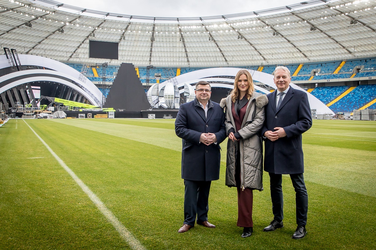 Ponad 40 artystów na jednej scenie – Sylwester z Dwójką zachwyci widzów