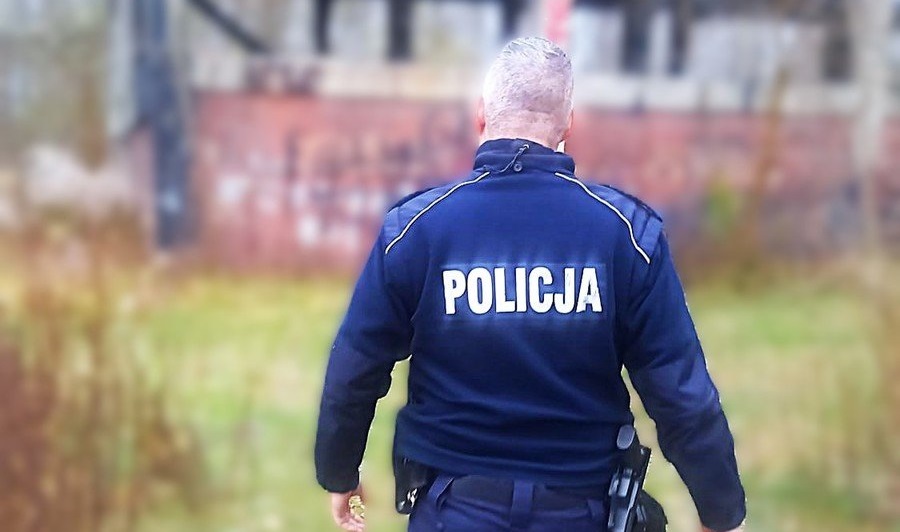 Trwają zimowe kontrole - policja sprawdza pustostany i altanki, by chronić bezdomnych