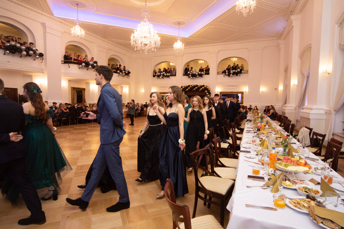 Studniówka uczniów "Mickiewicza" 31