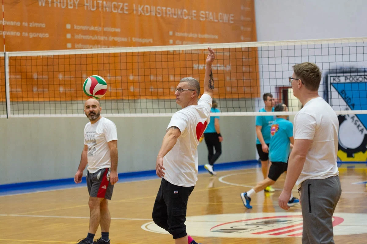 Mecz siatkówki pomiędzy sztabami WOŚP 26