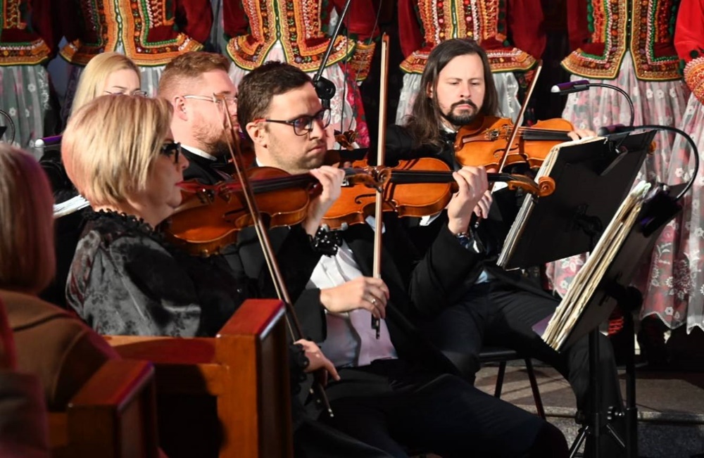 Kolędowanie z Zespołem Pieśni i Tańca „Śląsk” w Bielszowicach 9