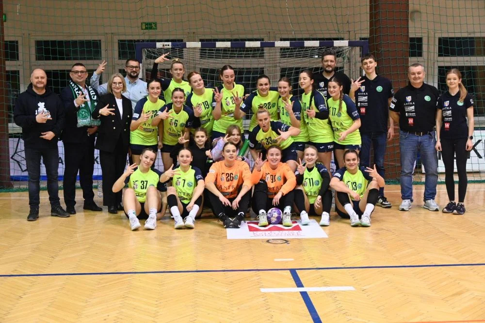 Piłkarki ręczne z SPR Grunwald wygrywają derby Rudy Śląskiej!