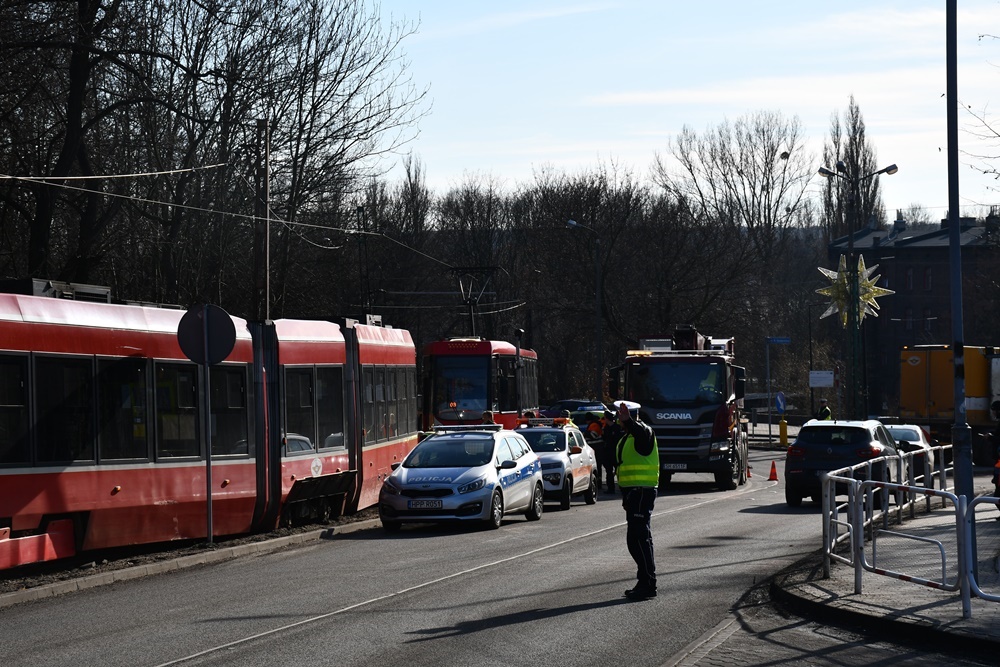 Wykolejenie tramwaju 6