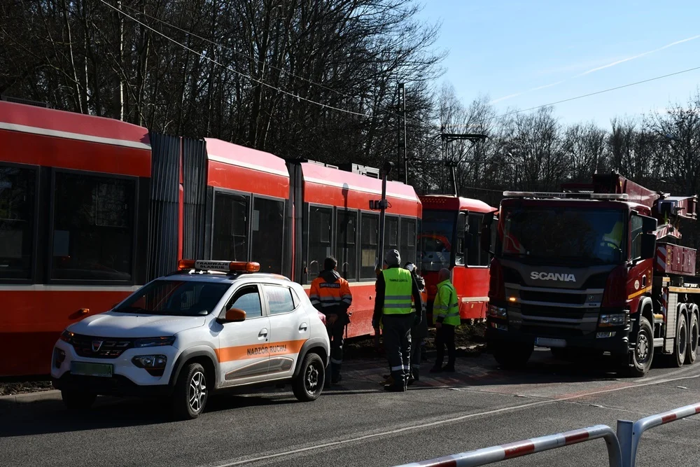 Wykolejenie tramwaju 13