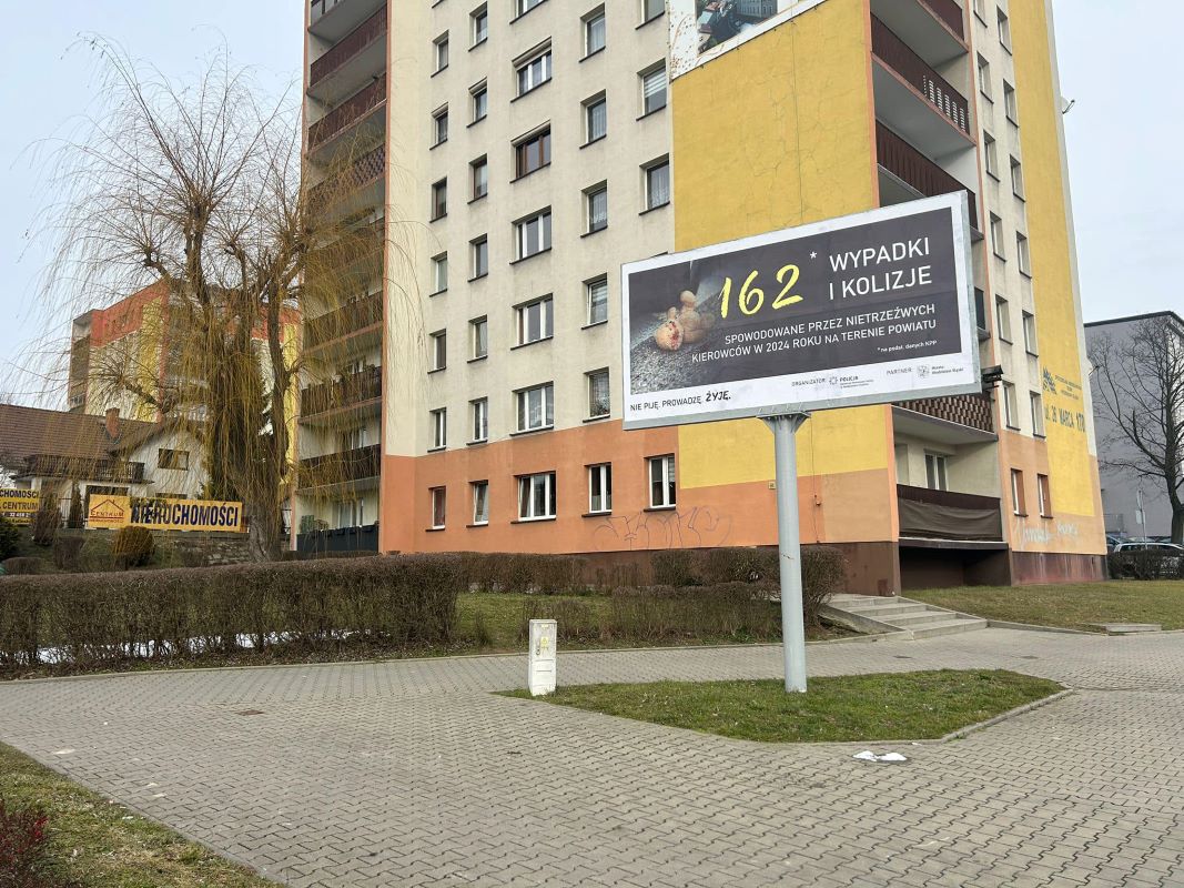 „Nie piję. Prowadzę. Żyję.” – kampania edukacyjna na nowych bilbordach