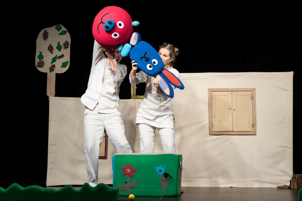 Zajączek szuka przyjaciół – poranek teatralny w SCK 'Park Tradycji'