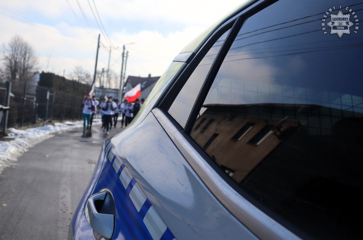 Tyscy policjanci zabezpieczali Bieg Pamięci z okazji „Marszu Śmierci” 5