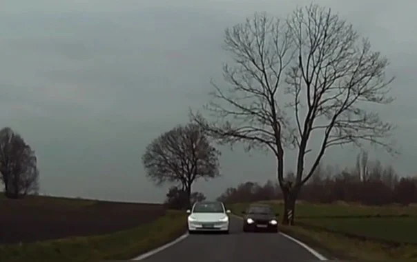 Stop agresji drogowej - pirat drogowy stanie przed sądem!