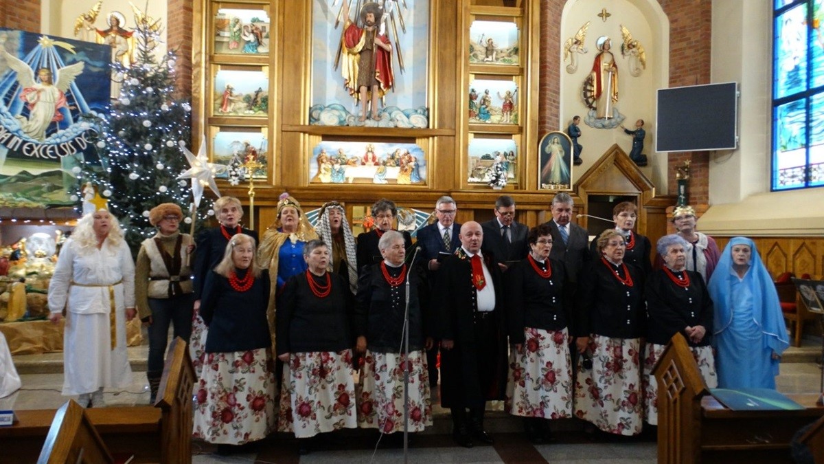 Jaśkowiczanie i Klub Senior+ z Orzesza: Wspólne Kolędowanie w Jaśkowickim Kościele