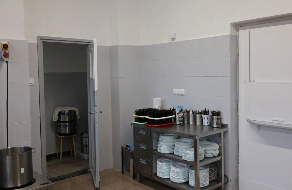 Szkoła Podstawowa nr 9 zyskała nowoczesną kuchnię! Zakończono remont.