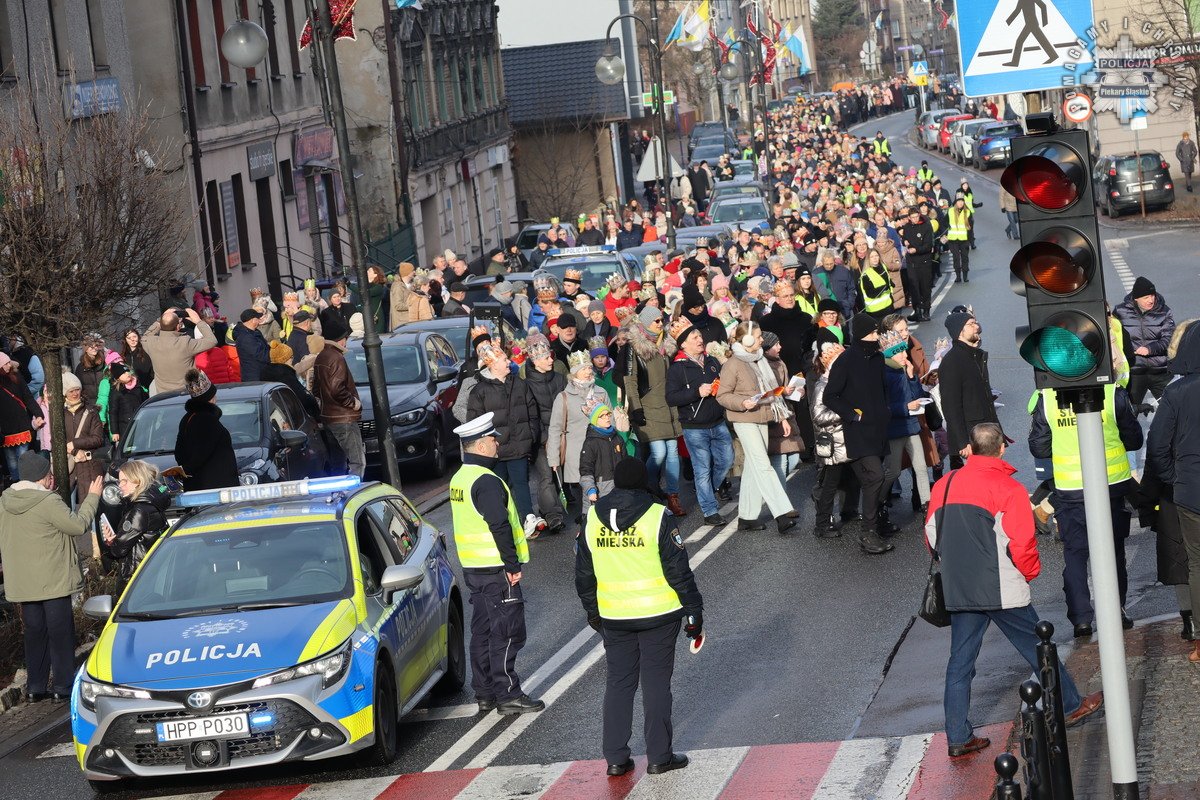 Bezpieczeństwo na Orszaku Trzech Króli: policjanci czuwali nad porządkiem