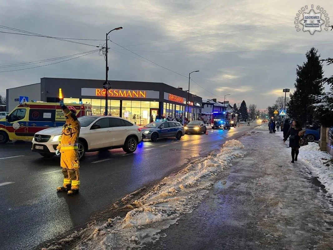 Kolejne potrącenie na przejściu dla pieszych – bądźmy czujni na drodze!